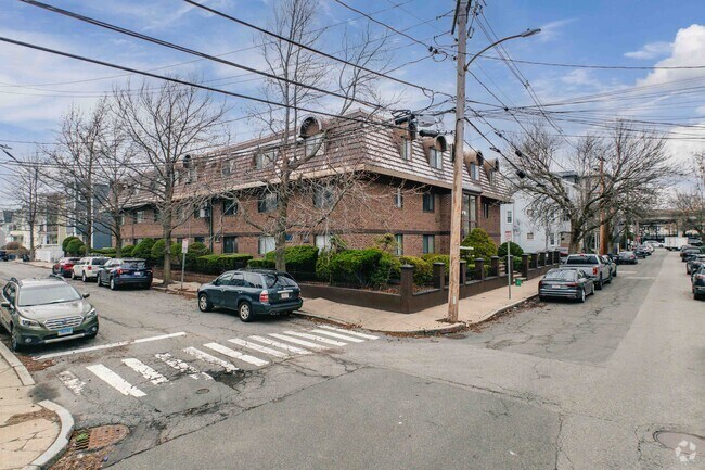 84 Grant St - 84 Grant St