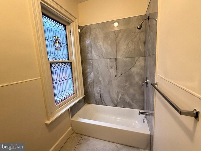 Photo - 4718 Hazel Ave Unit 2