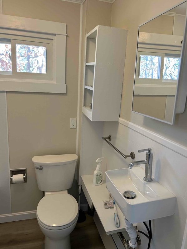 Photo - 642 N Main St Unit B