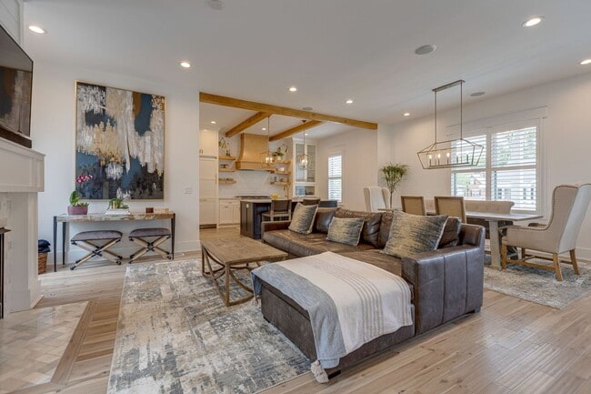 Photo - Franklin Home For Lease