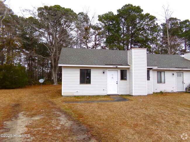 Building Photo - 206 Cedar Ridge Ln Rental