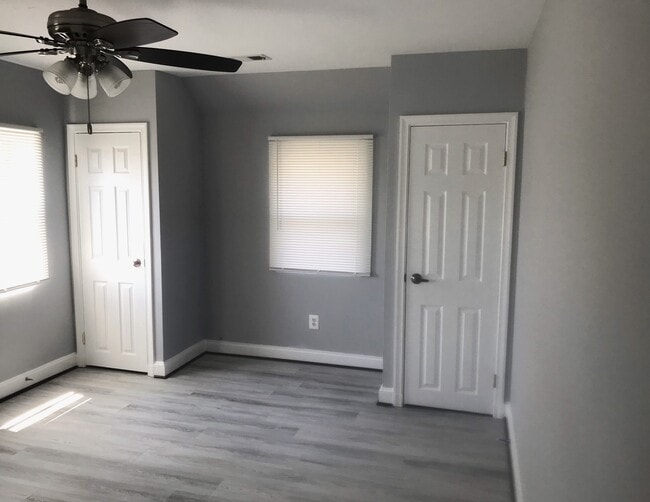 Photo - 928 Argonne Dr