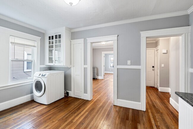 Photo - 193 Florence St Unit 1R