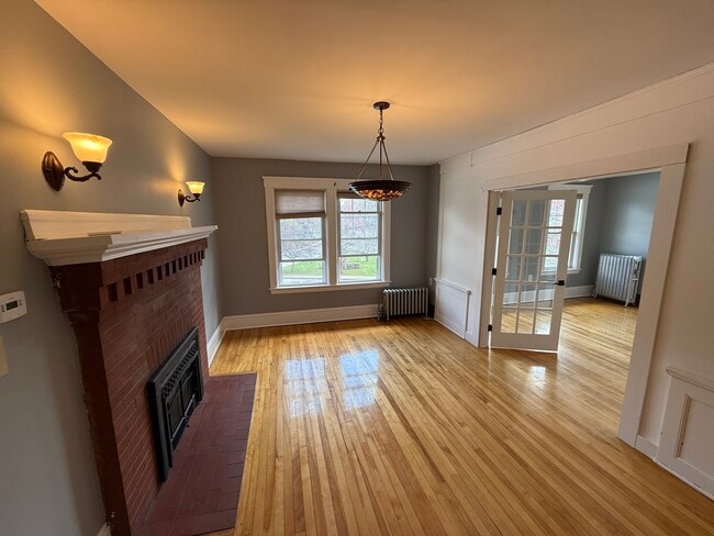 Photo - 612 Grove St Unit 2