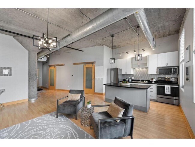 Photo - 918 N 3rd St Unidad 207