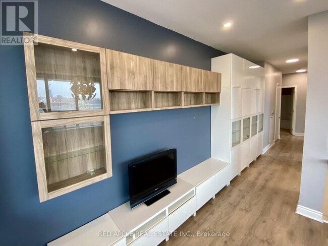 Photo - 797 Don Mills Rd. Unit 207