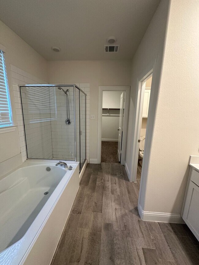 Photo - 1657 Blakely Pl