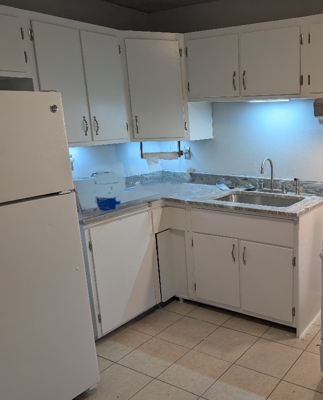 Photo - 802 Desota Pl