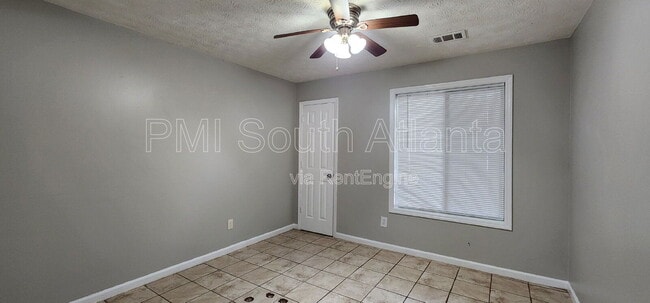 Photo - 107 Spring Ct