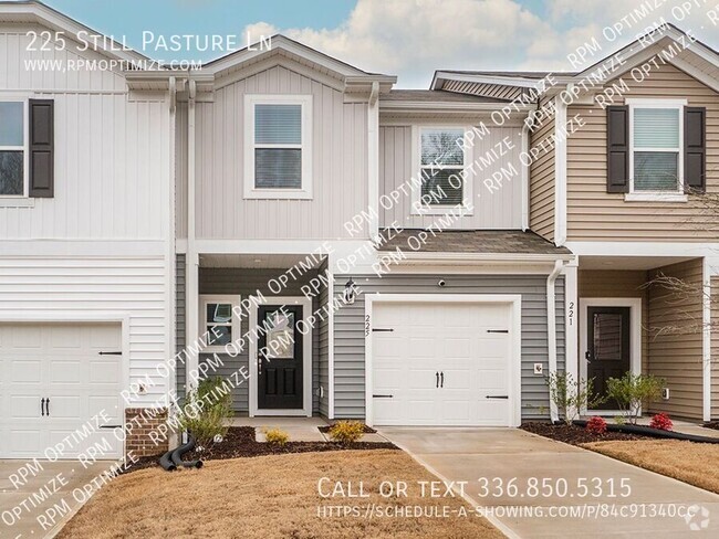 Building Photo - OPEN HOUSE 2/15 & 2/16 For This Modern & C...