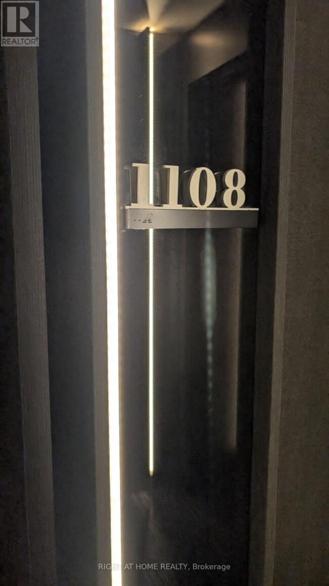 Photo - 11 Yorkville Ave Unit 1108