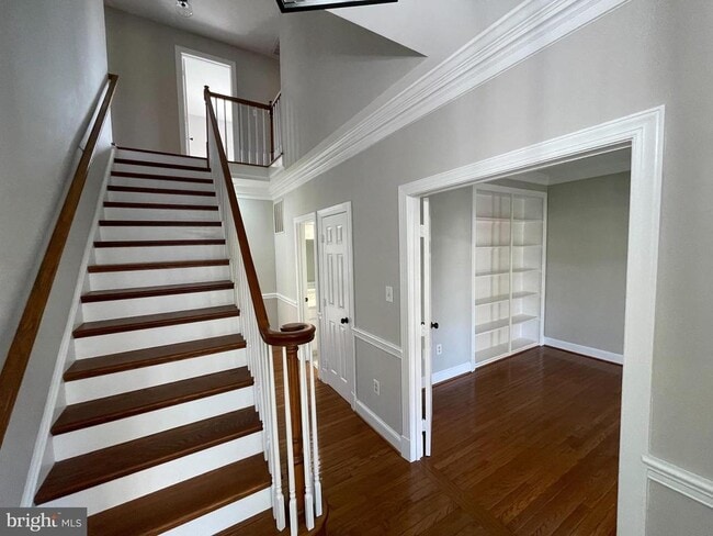 Photo - 9440 Flowerden Ln