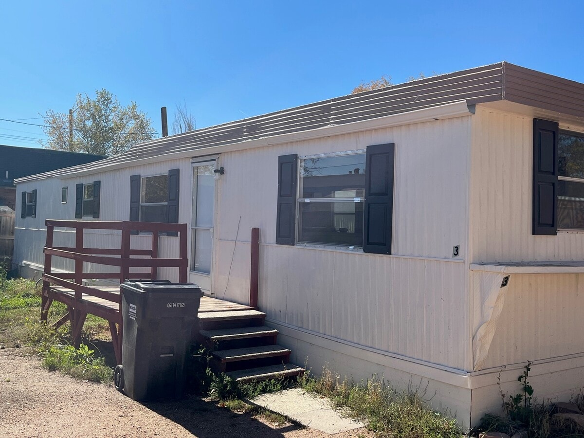 Photo - 115 Briggs St