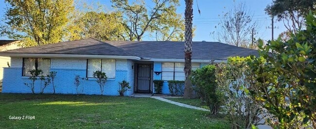 Building Photo - 5515 W Airport Blvd Rental