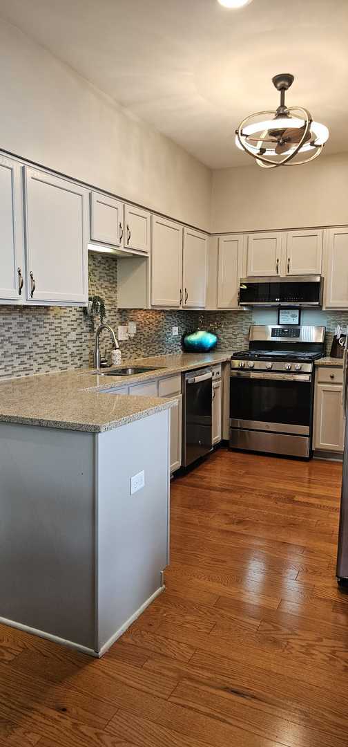 Building Photo - 112 S Barton Trail Rental