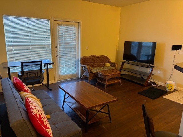 Building Photo - 2320 Gracy Farms Ln Unit 921