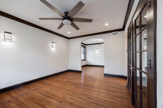 Photo - 6411 N Talman Ave Unit 301