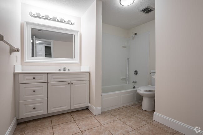 2BR, 1BA