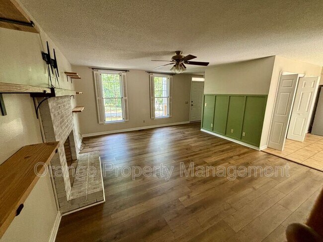 Photo - 193 Heather Dr