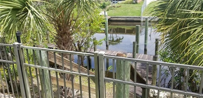 Photo - 9358 Palm Island Cir