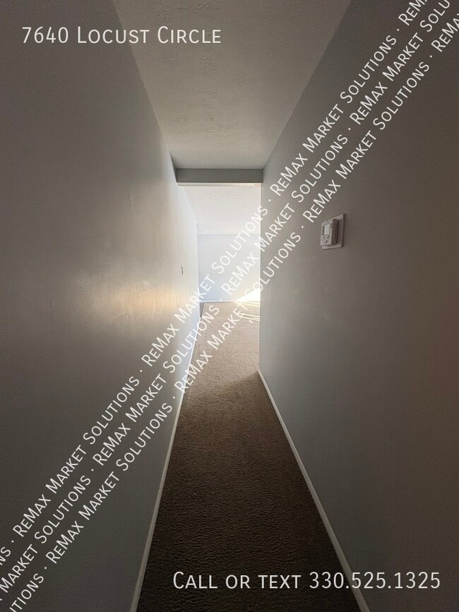 Photo - 7640 Locust Cir