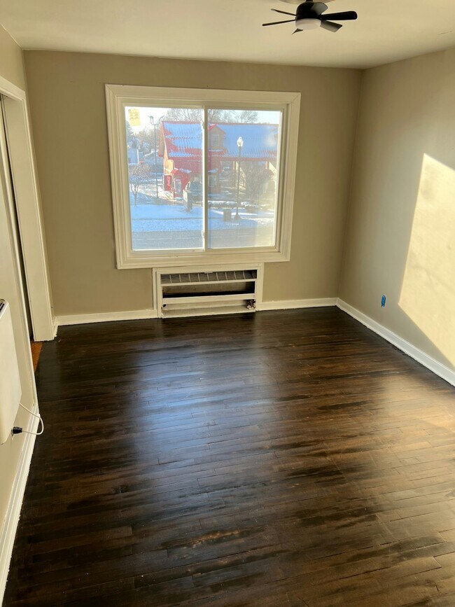 Photo - 20934 Van Dyke Ave Unit Apartment 3