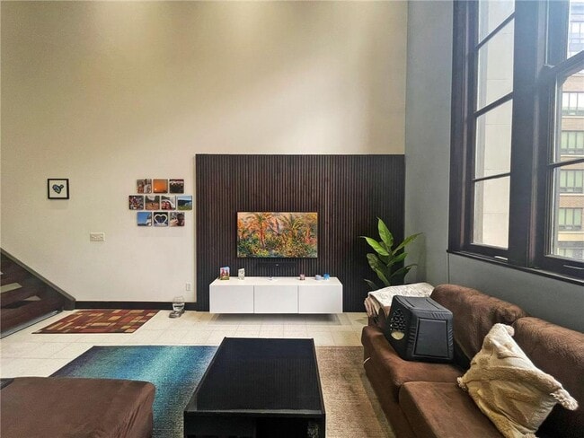 Photo - 214 4th St E Unidad 104