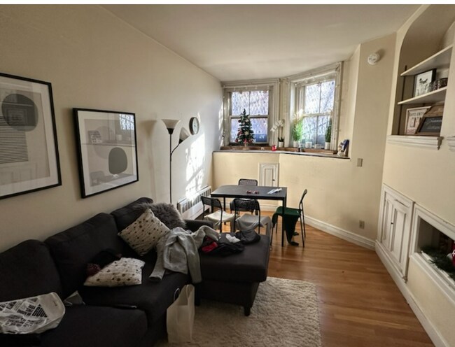 Building Photo - 250 Commonwealth Ave Unit 20 Rental