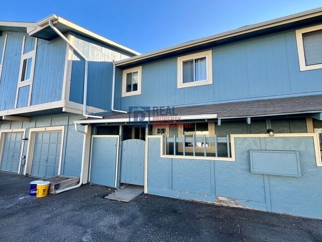 Building Photo - 12143 Bannock St Unit C