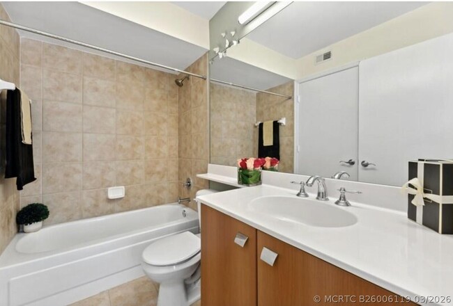 Photo - 1205 Crystal Way Unit G