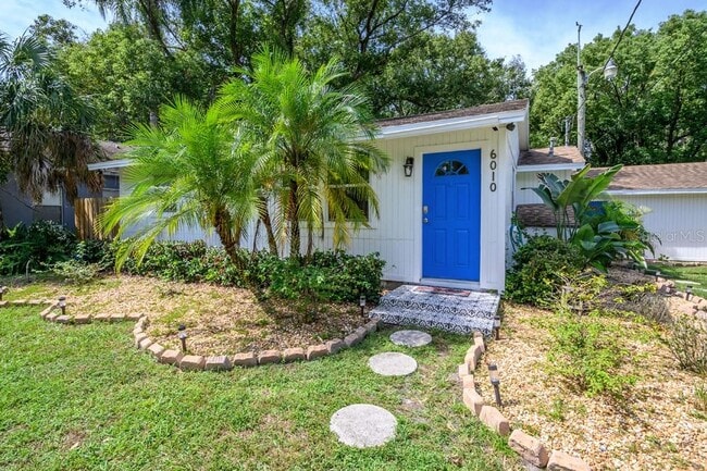 Photo - 6010 N Dexter Ave