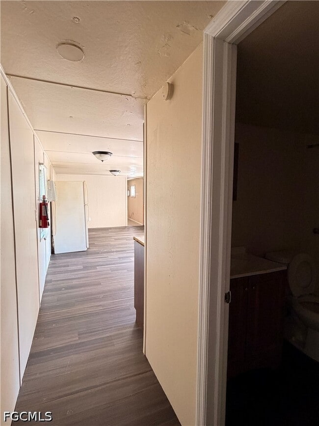 Photo - 7962 Breeze Dr
