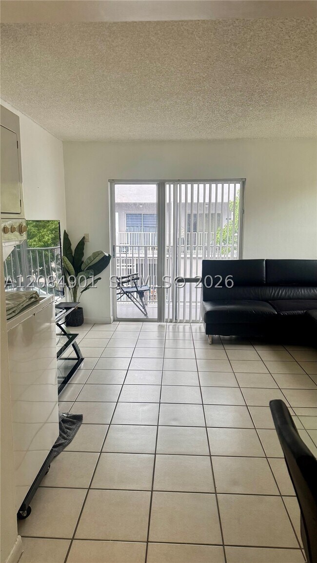 Photo - 2710 W 76th St Unit 208