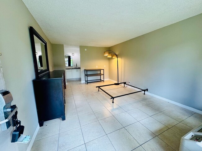 7900 S Orange Blossom Trl Unit 1062