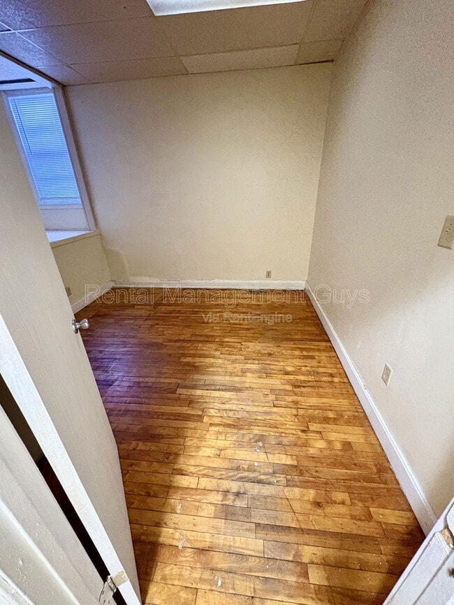 Photo - 529 Stryker Ave