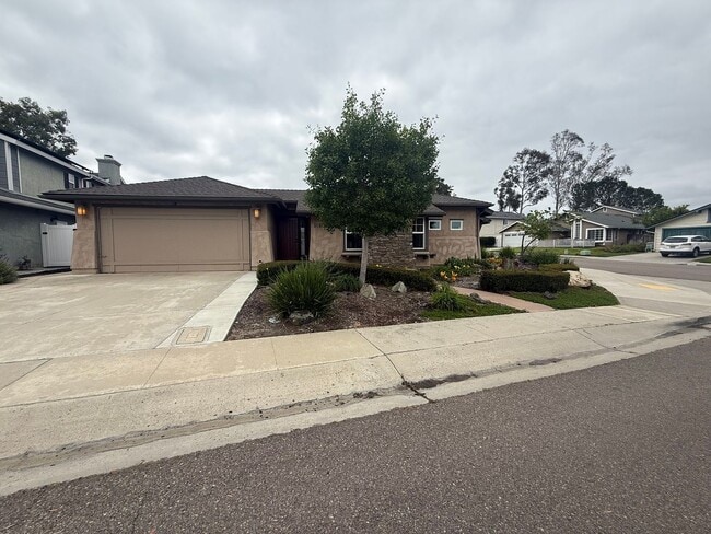 Building Photo - Gorgeous 3BR/2BA HOME in Scripps Ranch w/ 2-CAR GARAGE!