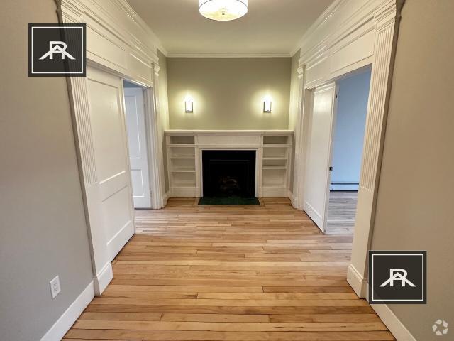 Building Photo - 4 bedroom in Allston MA 02134 Unit 6 Rental