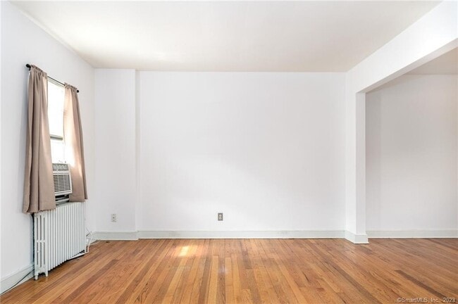 Photo - 16 4th St Unit 16