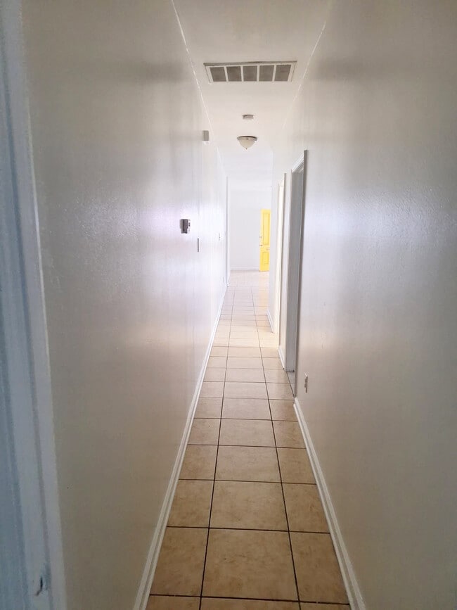 4237 General Pershing St Unit 4237
