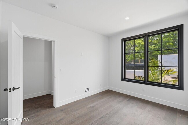 Photo - 9 Minerva St Unit 1