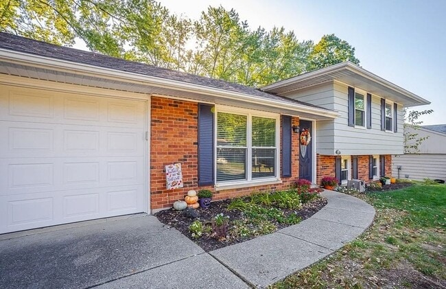 Photo - 3 Bedroom 2 Bath Home in Tamarack Hills of Springboro