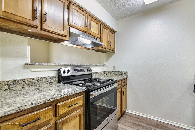 Photo - Vineyard Apartments