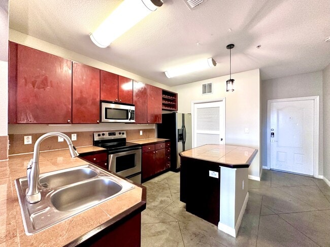 Photo - 2505 San Gabriel Unit 412