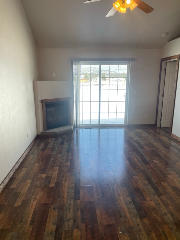 Photo - 1429 11th St W