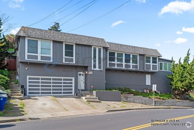 Building Photo - 815 Camaritas Ave Rental