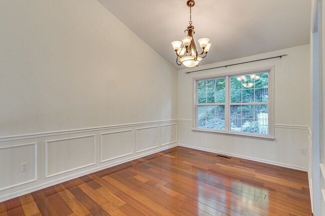 Photo - Gorgeous Single Family Home on a Cul-de-Sac!