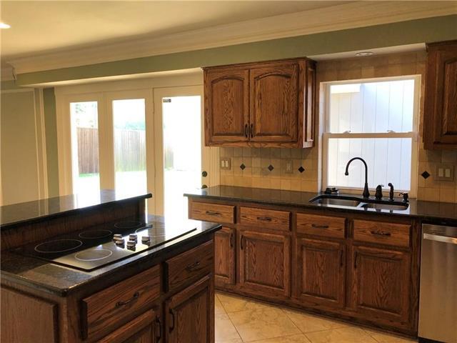 Photo - 3112 Kingston Dr