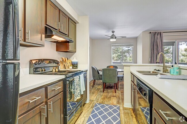 Kitchen - Cascade Ridge Rental