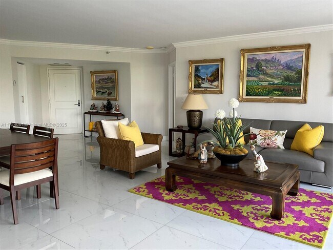 Photo - 19101 NE 36th Pl Unidad 407