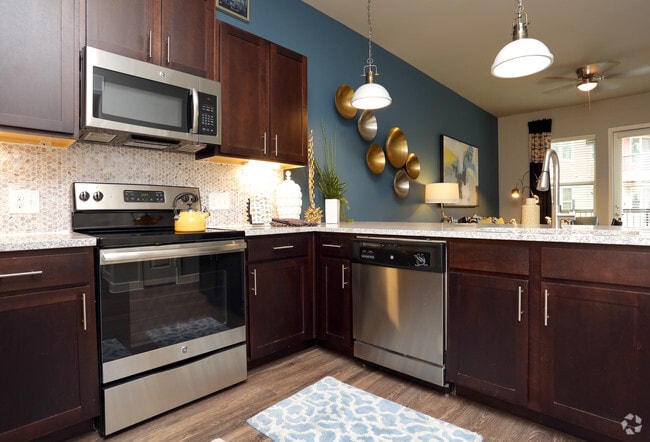 1HAB,1BA-756&nbsp;ft² - Capitol at Stonebriar